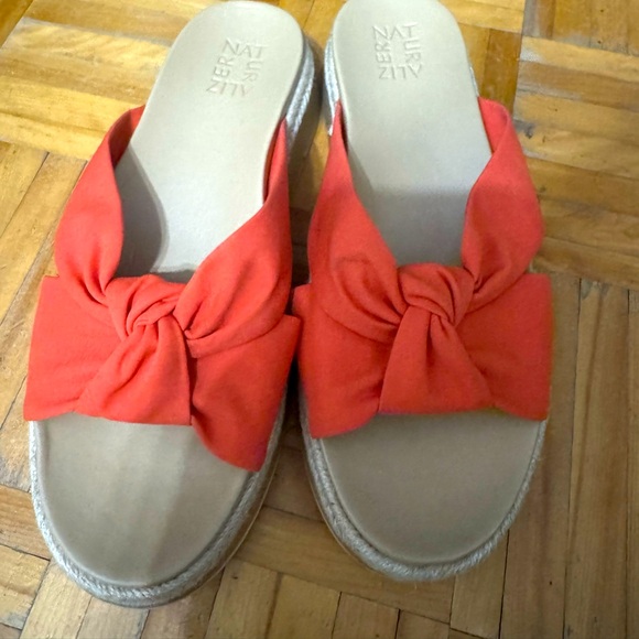 naturalizer Premium Dayana Slide Sandals - Picture 2 of 2